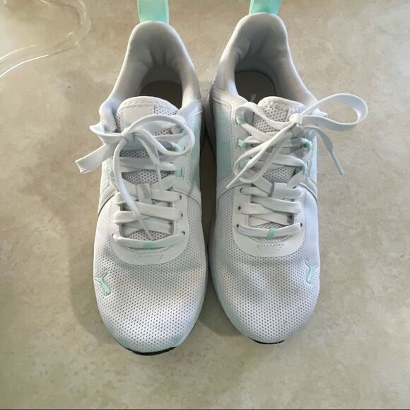 Women’s Puma Pacer Net shoes size 7.5 white mint - Picture 3 of 7